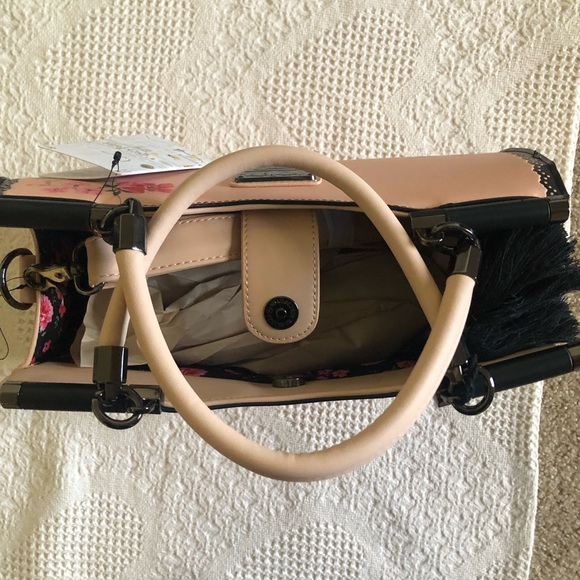 🌸Loungefly Floral Hermione and Luna large bag - Pink - Picture 5 of 12